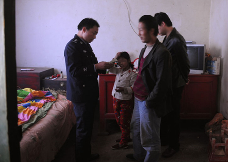 9岁越南女童被卖至陕西嫁给35岁农民